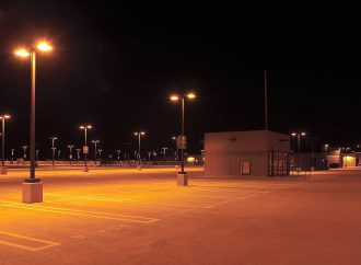 Lampy uliczne LED: Dlaczego warto je wybierać?
